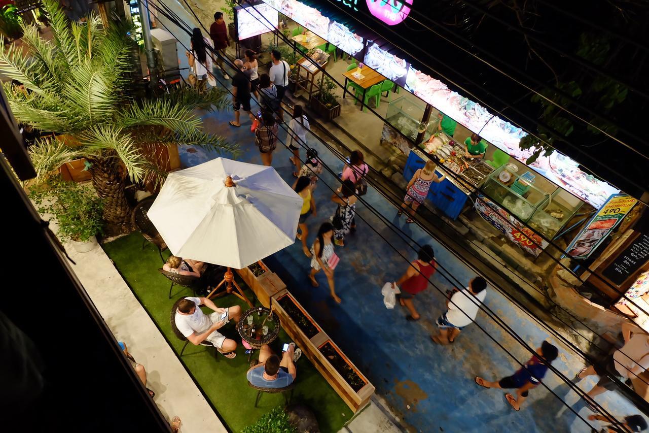Bloom Cafe & Hostel Koh Lipe Ngoại thất bức ảnh